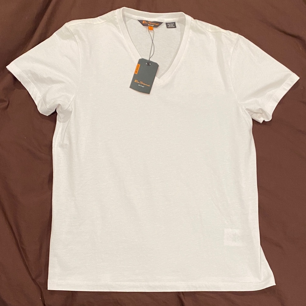 Ben Sherman Classic White V-Neck Tee
